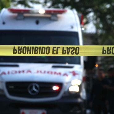 Dos elementos de la GN ebrios son asesinados tras un choque en El Rosario