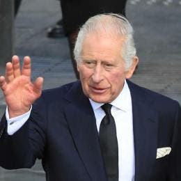 Carlos III retoma sus actividades públicas tras su tratamiento contra el cáncer